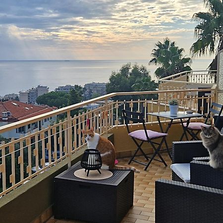 Il Paradiso Del Relax Private Room With Bathroom Parking Сан Ремо Екстериор снимка