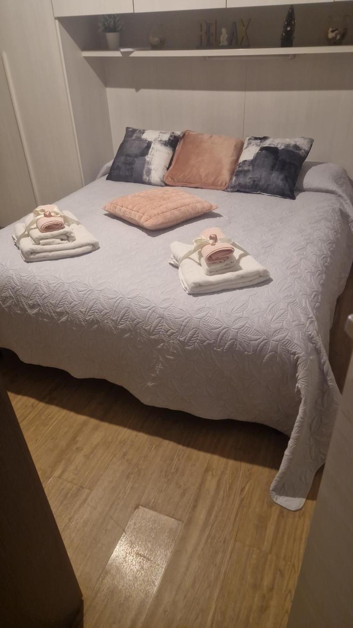 Il Paradiso Del Relax Private Room With Bathroom Parking Сан Ремо Екстериор снимка